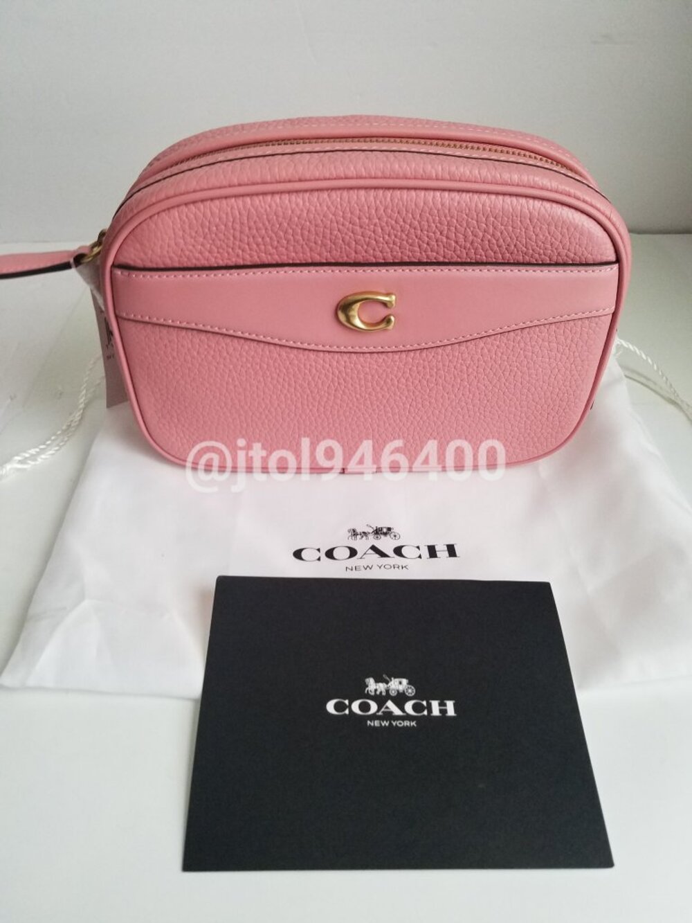 Coach Camera Crossbody Bag Bubble Gum Pink